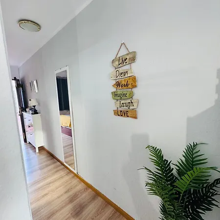 Apartment Paradise *